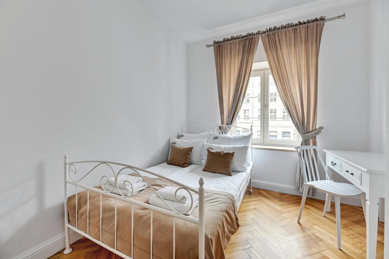Dlugi Targ Street, Main Old Town & Riverside By Downtown Apartments Gdańsk Exteriör bild